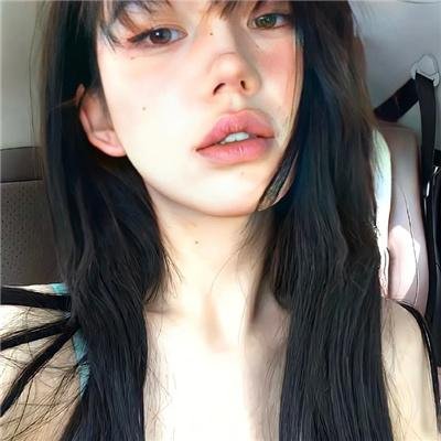 38岁的伊丽卡